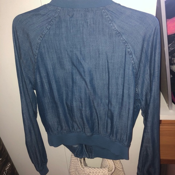 AMERICAN EAGLE Blue Light Bomber Accessory Size XS - Picture 4 of 4